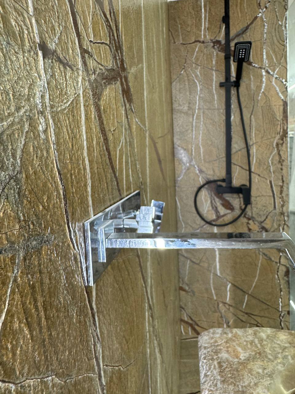 rivestimenti bagno gres
